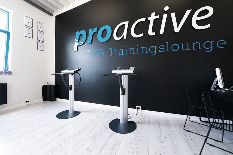 EMS Training im Fitnessstudio von proactive Roth