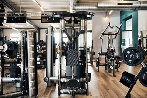 Krafttraining im Fitnessstudio von proactive Roth